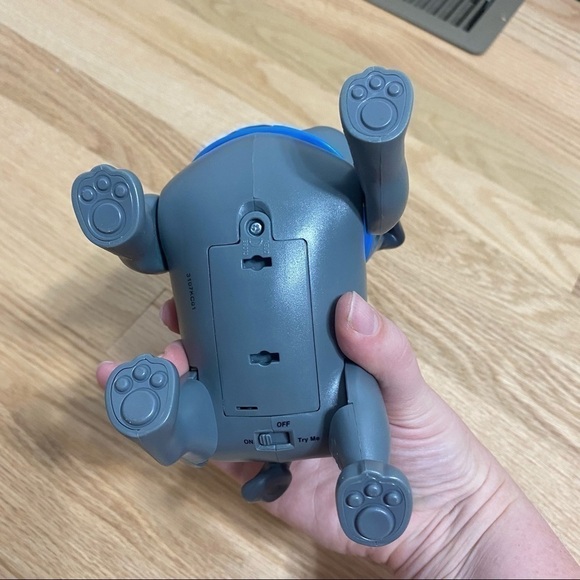 Puppy Dog Pals Surprise Action Bingo Figure Walking Talking Toy - Picture 6 of 6